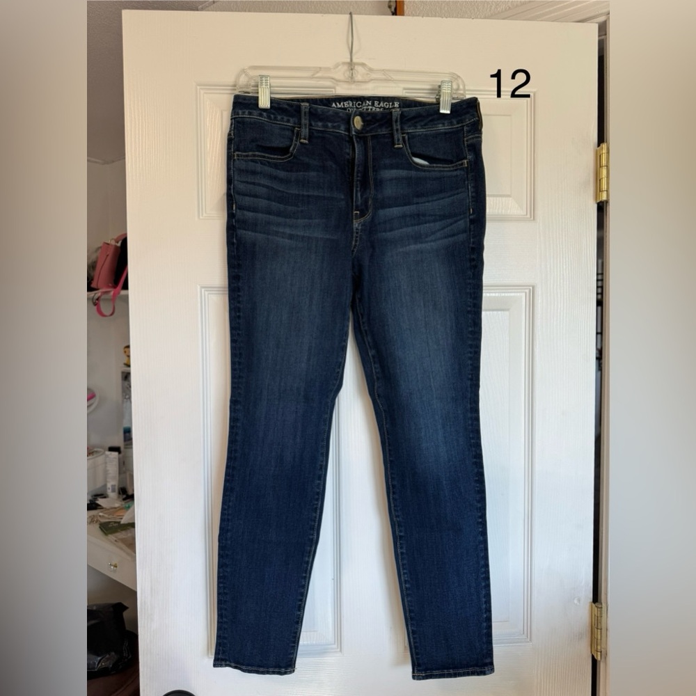 American Eagle Outfitters Hi-Rise Jegging